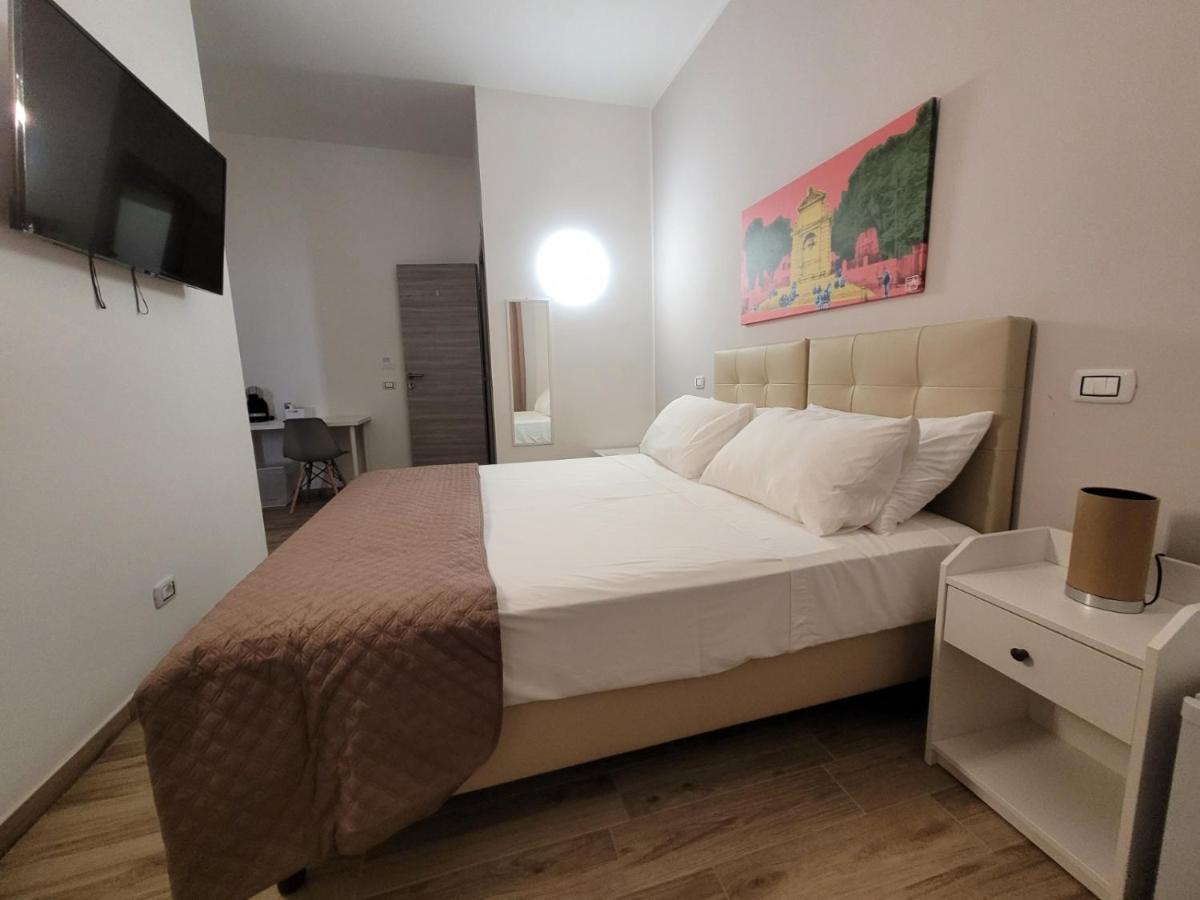 Tiber Rooms Testaccio Рим Экстерьер фото