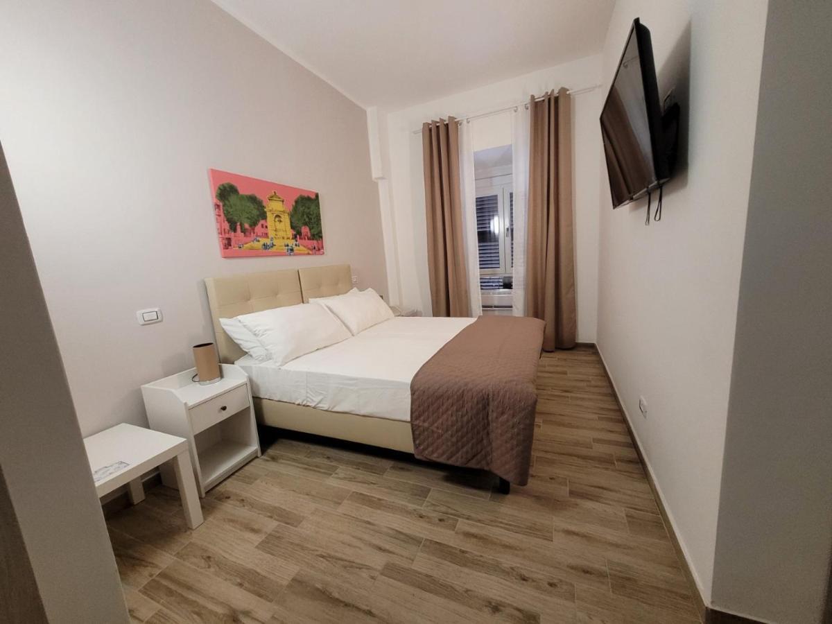 Tiber Rooms Testaccio Рим Экстерьер фото
